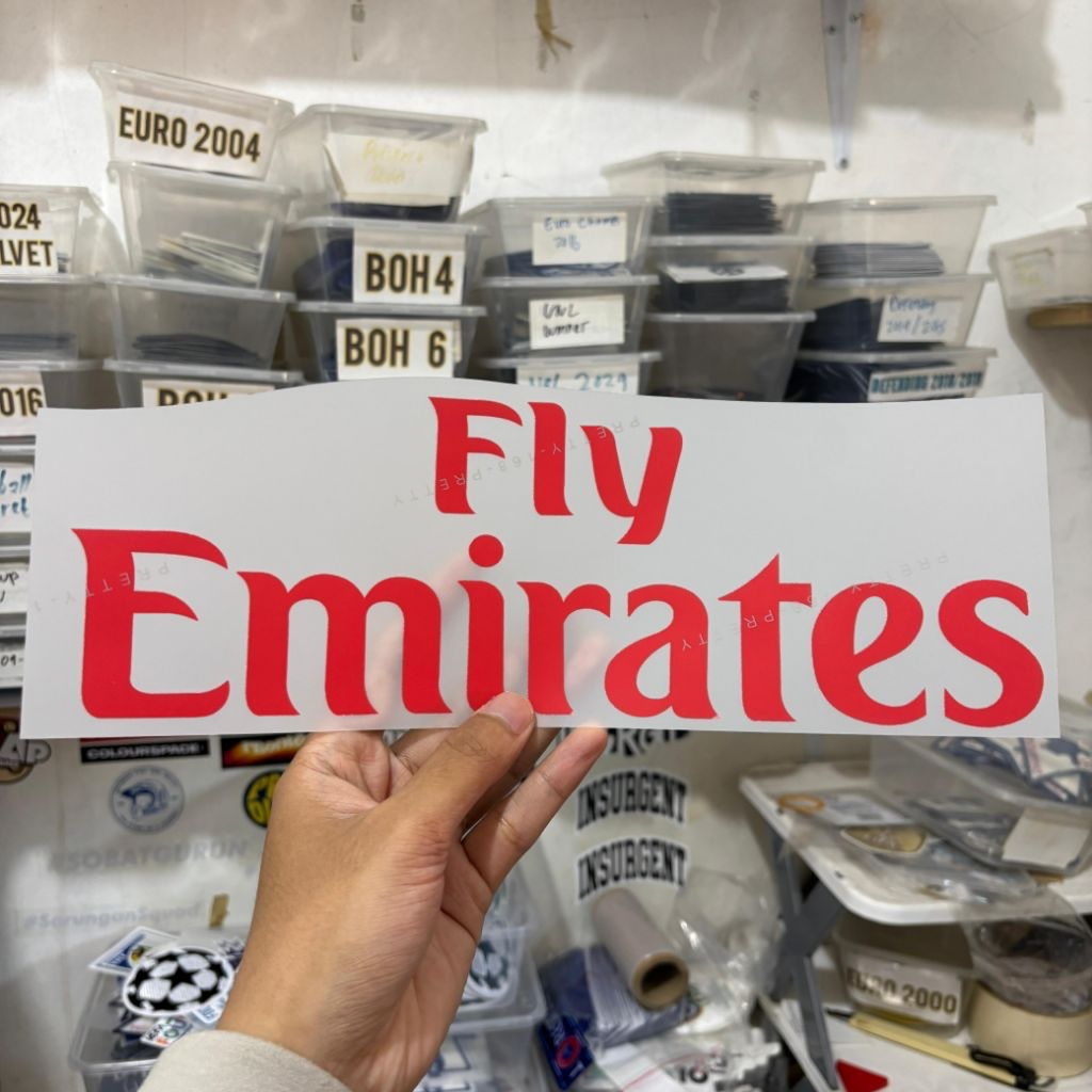 MERAH Fly Emirates แพทช์ตรา Hk พิมพ์สีแดง