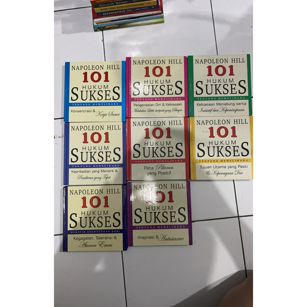 NAPOLEON HILL BOOK SERIES 101 HUKU SUCCESS