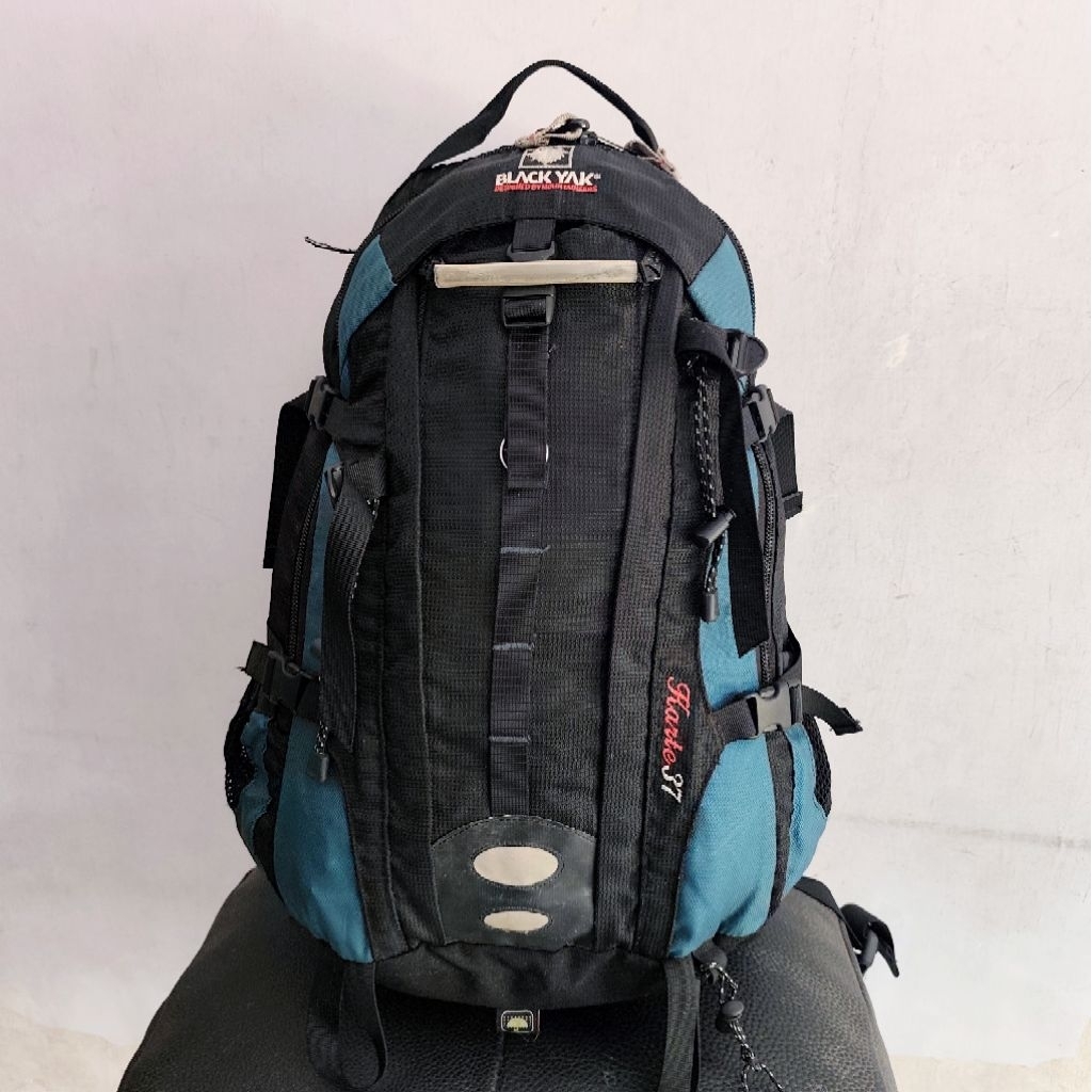 Black Yak Karte 37 Daypack / Outdoor Backpack Blackyak 37L