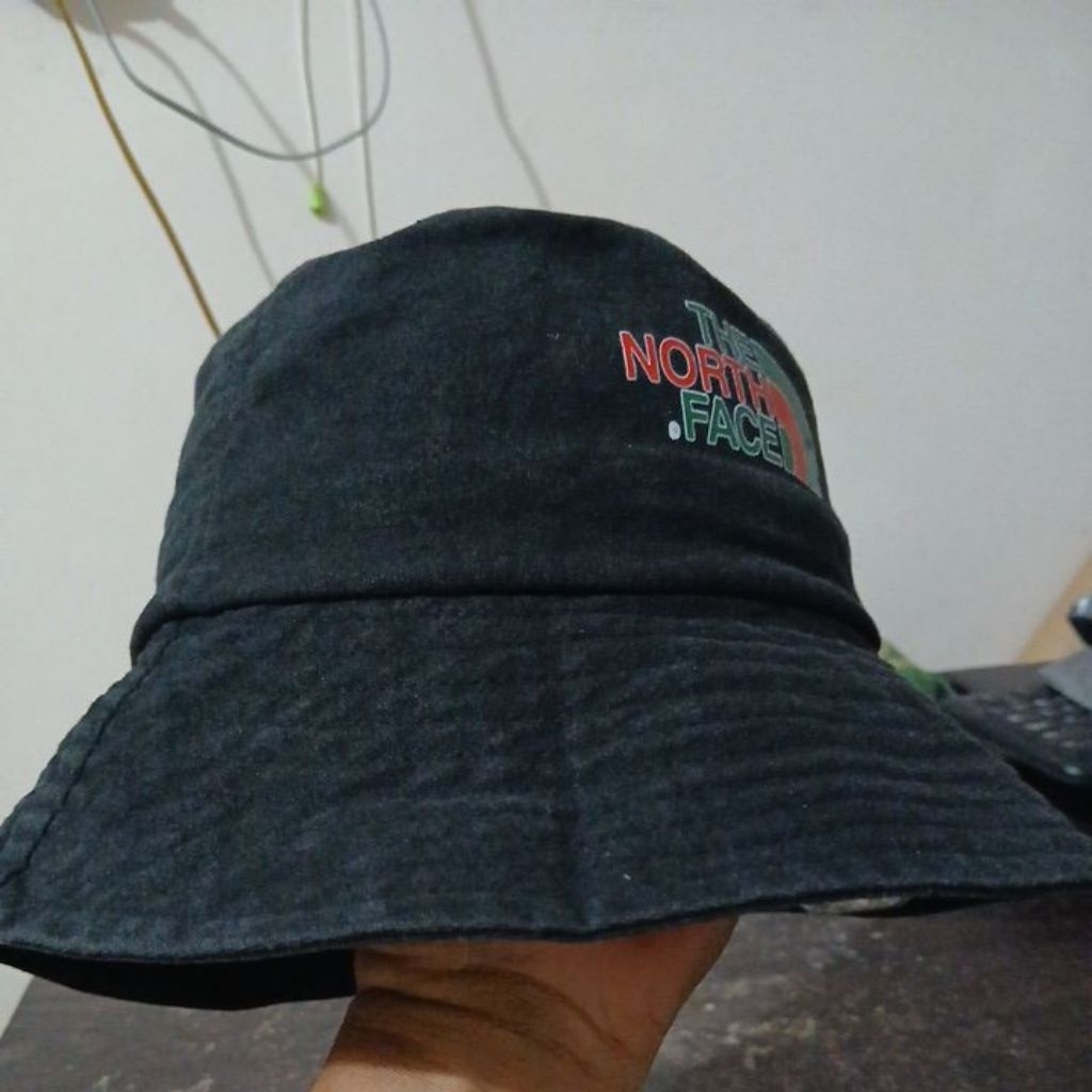KATUN หมวกบักเก็ตผ้าฝ้ายหนา สีดําเจ็ท โลโก้สกรีน MILLITAGE มือสอง Original ไซส์ SM มีในตัว รอบ 56-57