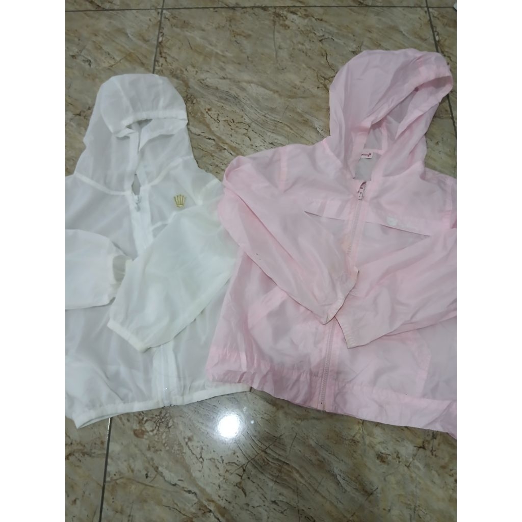 สาววิ่ง Jkt ซื้อ 1get1 ฟรี