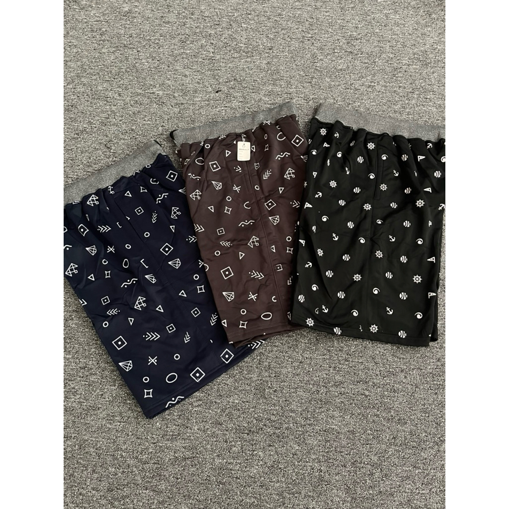 กางเกงขาสั้น 3/4 กางเกงขาสั้น Rip Pattern Daily Shorts