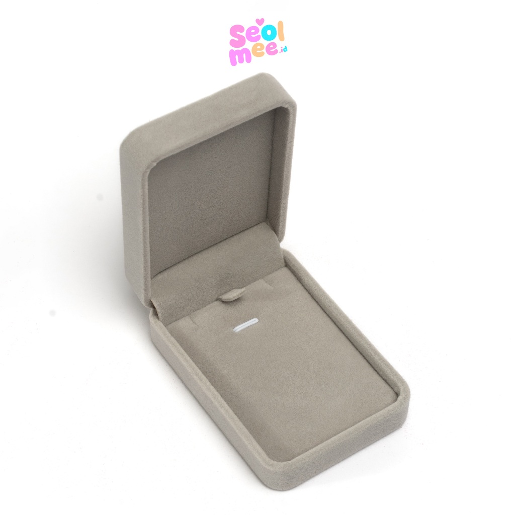 กล่องเครื่องประดับสร้อยคอ PCA-14 | โซลมี | กล่องจิวเวลรี่