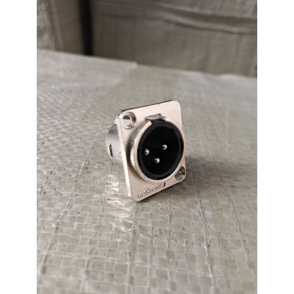 ซ็อกเก็ตตัวผู้ Canon 3 เสา XLR | วัสดุเปลือกหอยชุบนิกเกิล | ขั้วต่อ RX3MD-NT ROXTONE