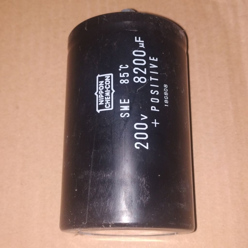 C Elco Elko 8200uF 200V 8200 uF 200 V 8200mFD 8200mF 200VDC 200WV