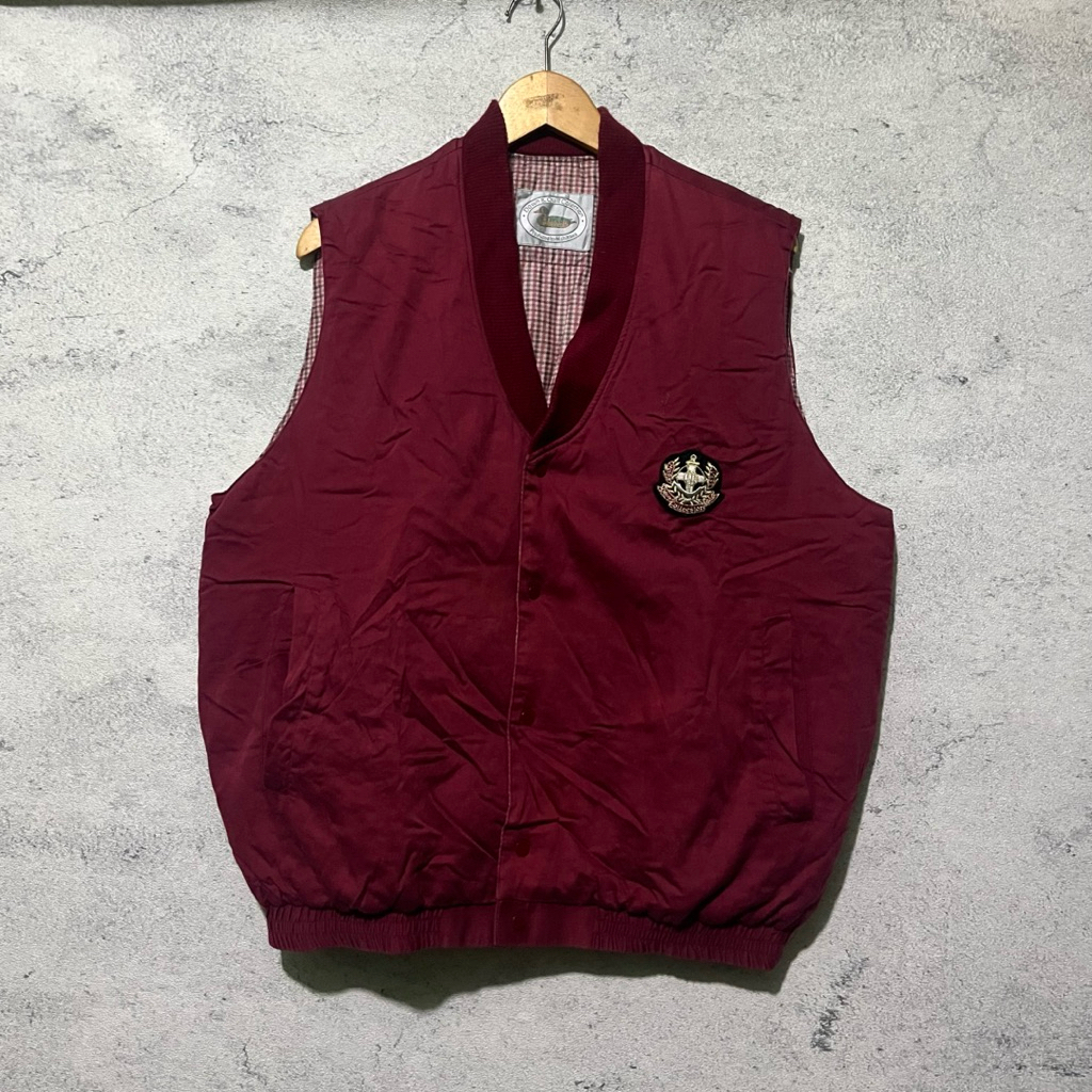 Nishikawa japan เสื้อกั๊กขนห่านมารูน