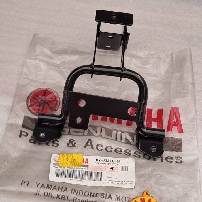 STAY / BRACKET / FRONT SHIELD MOUNT YAMAHA JUPITER Z1 ORIGINAL YGP 1DY-F331A-00
