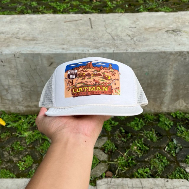 Vintage Oatman Arizona Route 66 Trucker Cap Snapback สีขาว