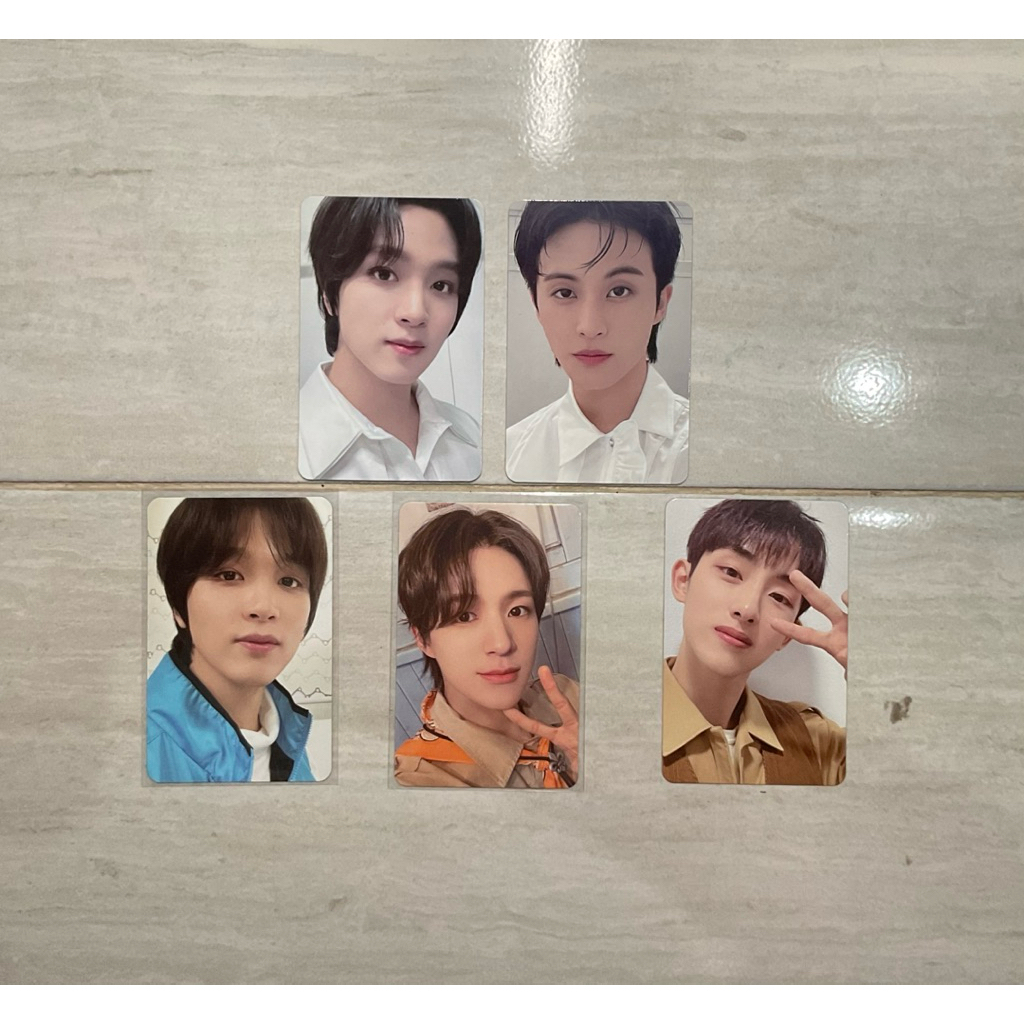 Photocard อย่างเป็นทางการ nct dream wayv selca nctzone white royal explorer old school jeno haechan 