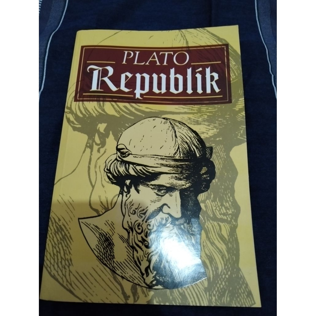 Plato Republic (ต้นฉบับก่อนรัก)