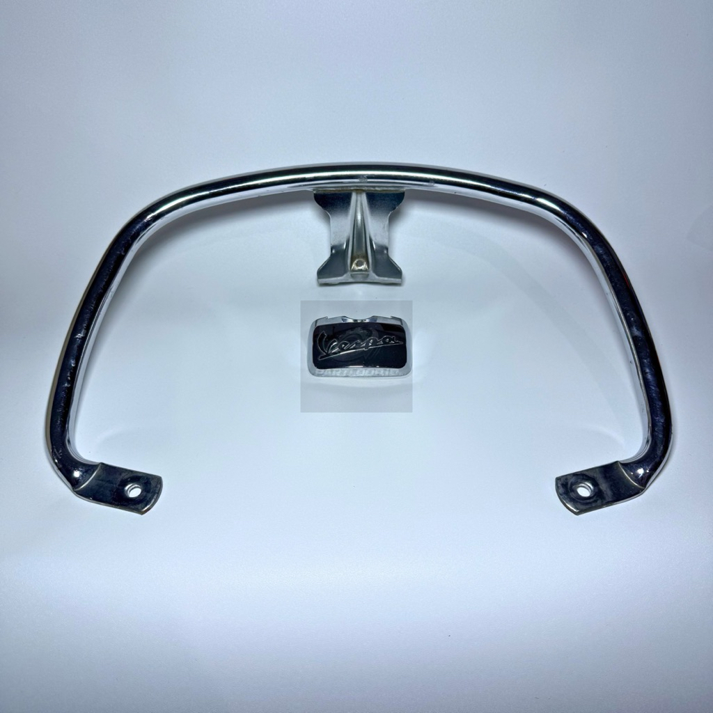 ขายึดเบาะหลัง Vespa LX S Chrome ดั้งเดิม | Grab Bar Vespa LX125 LX150 S125 S150 + Emblem Vespa Piagg