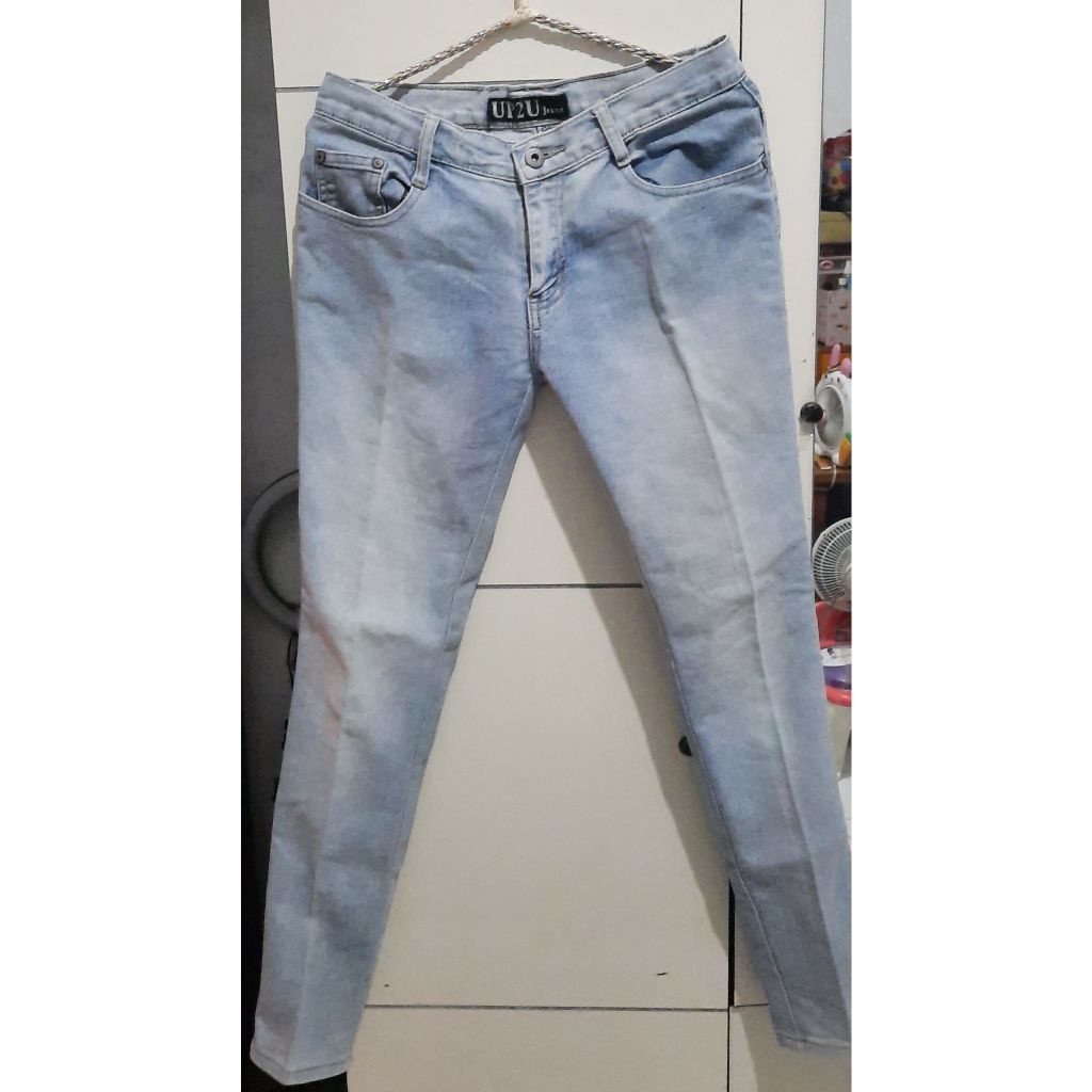 Preloved - กางเกงยีนส์ผู้หญิงแบรนด์ Up2U