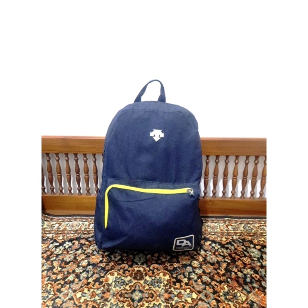 กระเป๋าเป้ daypack สีน้ําเงิน