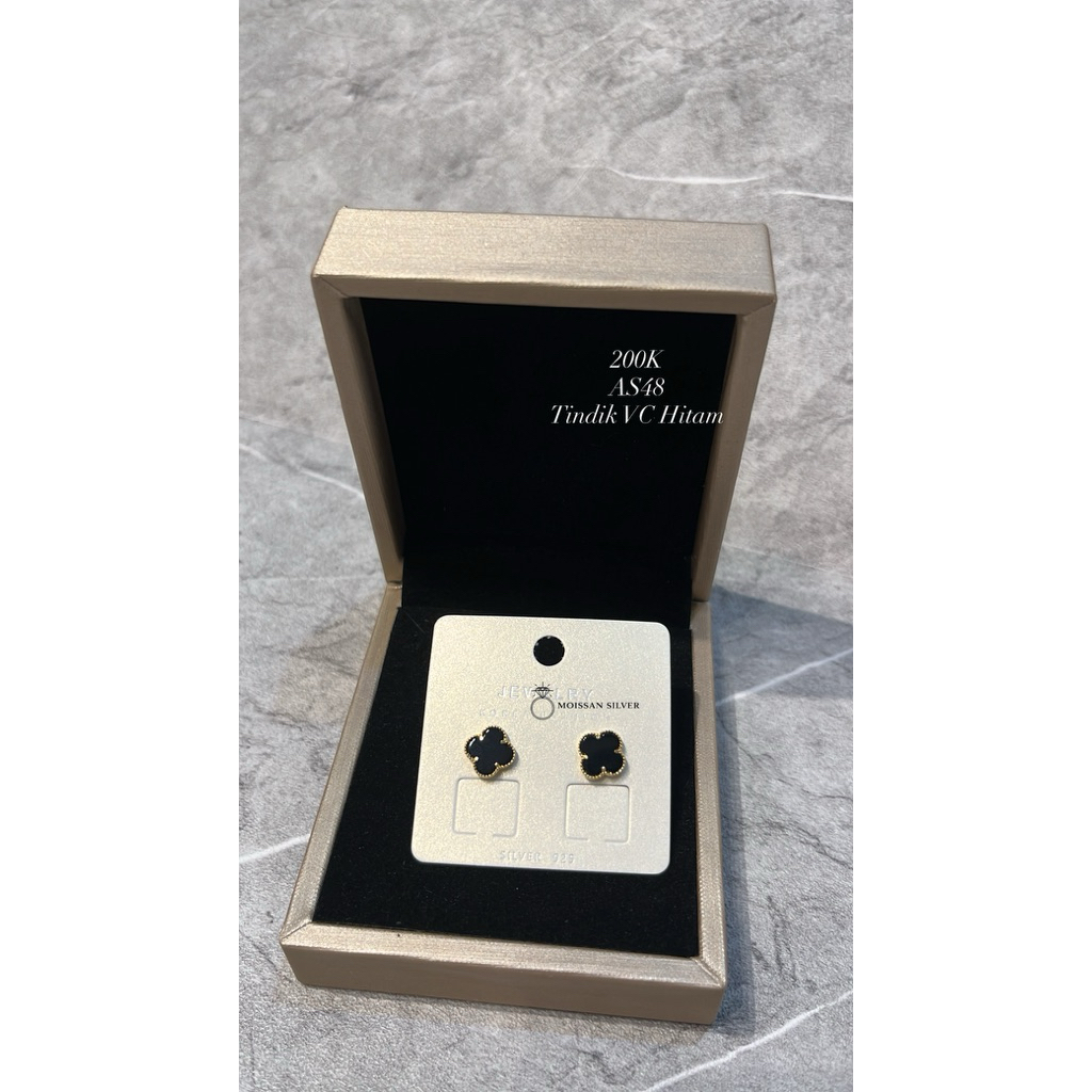 AS48 |Black Flower Gold Piercing 1 Silver s925 Silver s925