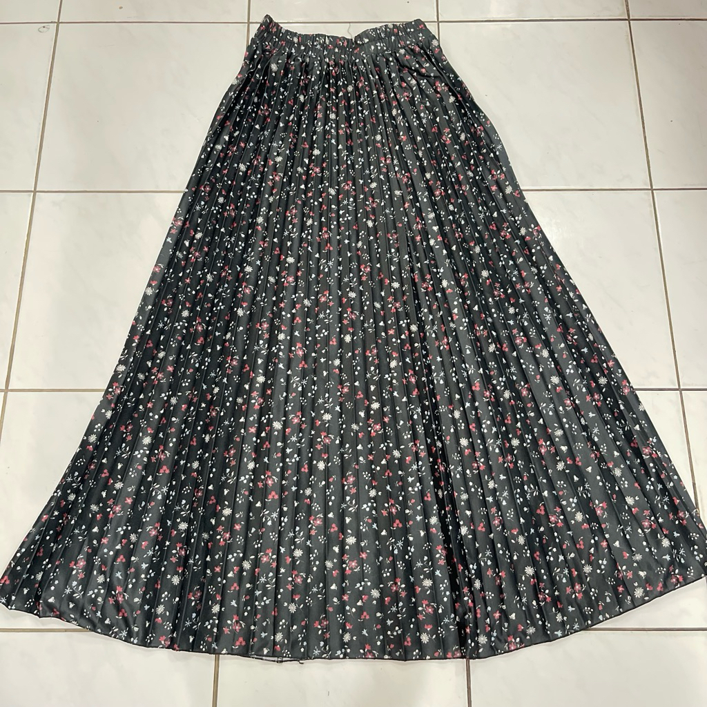 กระโปรง PLISKET PATTERN