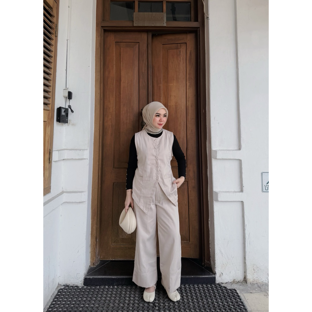 PDW/ AVIRA PANTS SET (เสื้อกั๊ก+กางเกง)