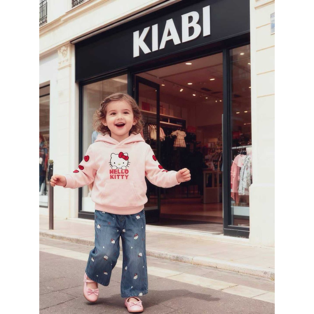 ชุดเสื้อกันหนาว KIABI Hello Kitty
