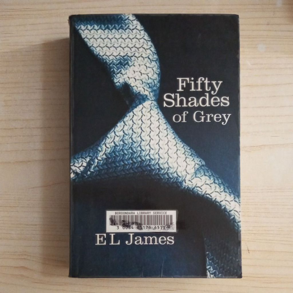 FIFTY SHADES OF GREY NOVEL I BY EL JAMES