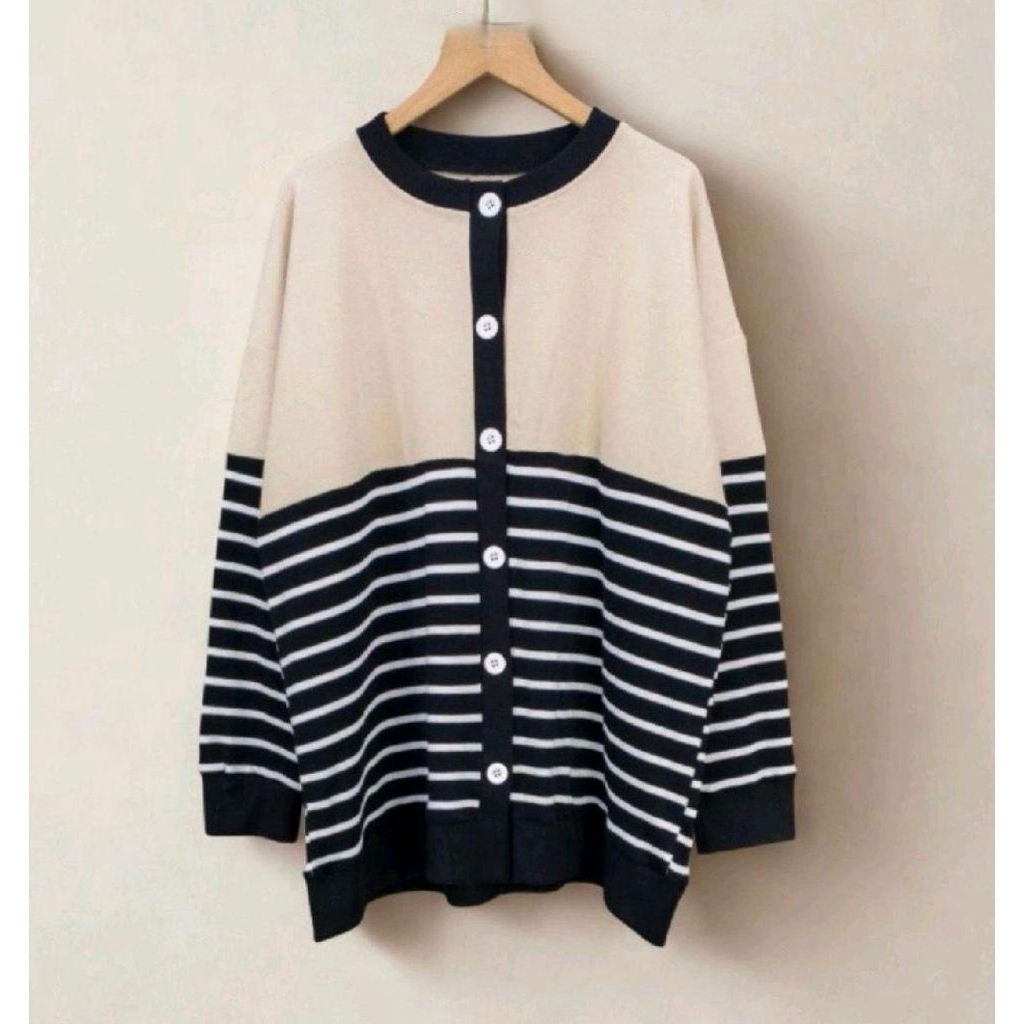 Cardi Khaki 6855 วัสดุเสื้อยืด combi เหมาะกับ XL
