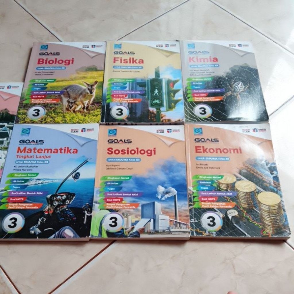 GOALS PACKAGE หนังสือสําหรับโรงเรียนสูง XII/3