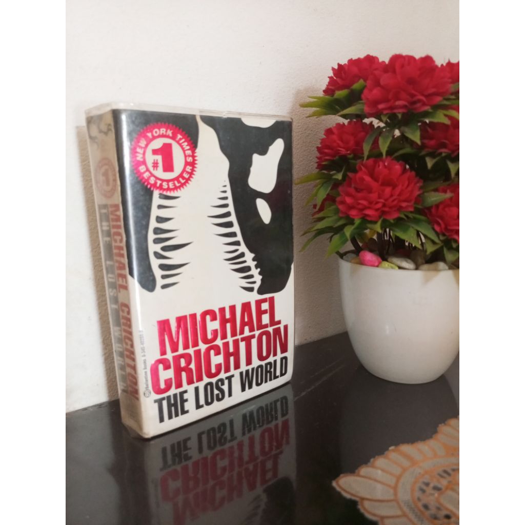 NOVEL นําเข้าต้นฉบับ - THE LOST WORLD โดย Michael Crichton