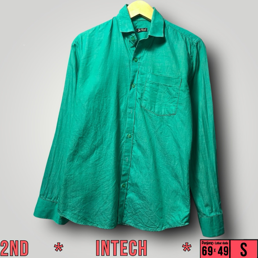 HIJAU KEMEJA Intech เสื้อเชิ้ตสีพื้นผู้ชาย สีเขียว ไซส์ S (69x49)cm