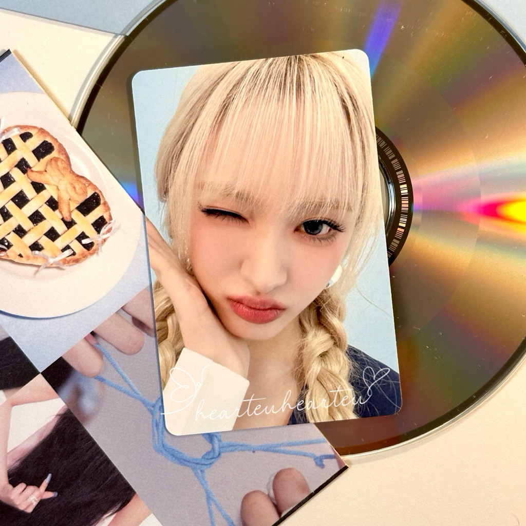 Hearteuhearteu 田 [พร้อมสต็อก] IVE Liz Official Photocard จาก 红Dive Into Ive Aimilo 4th Official Fanc