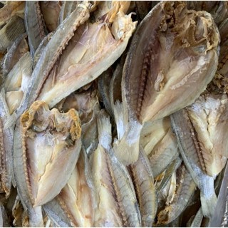 1KG Ikan Asin Samge Belah Ikan Asin Kepala Batu Ikan Asin Gulama Enak Gurih COD Termurah
