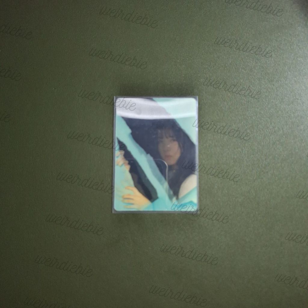 TWICE OFFICIAL LENTICULAR CARD PAGE TWO IM NAYEON