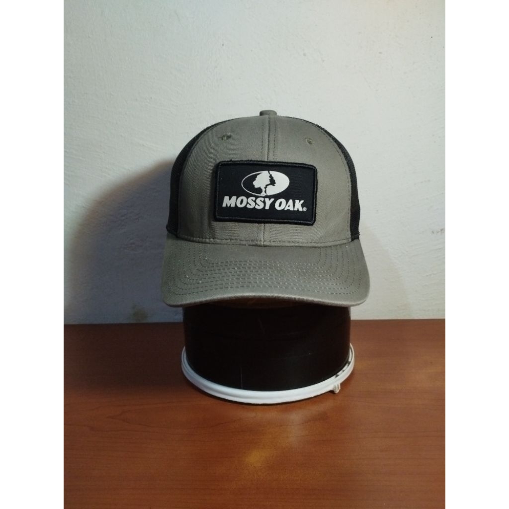 หมวกทรัคเกอร์โลโก้ Mossy Oak