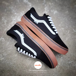 Vans Oldskool Black White GUM Classic Premium | รองเท้าผ้าใบ ราคาพิเศษ สําหรับผู้ชาย และผู้หญิง