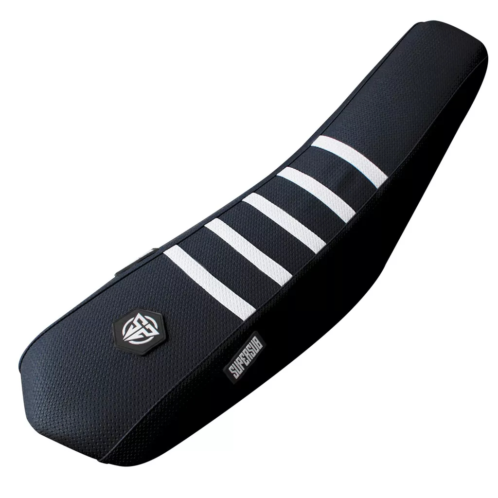 Hitam ปลอกหนังหุ้มเบาะนั่งรถยนต์ กันลื่น สีดํา สําหรับ GORDON WR155 Seat Wrap KTM YZ Diablo Viar Seat Trail Seat Universal traill GTX Seat Tracker Motocros