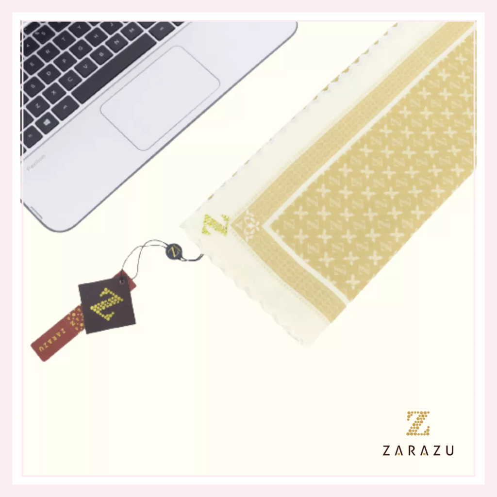 ผ้าพันคอกระดุม - Identity Lady Signature Monogram Series โดย Zarazu