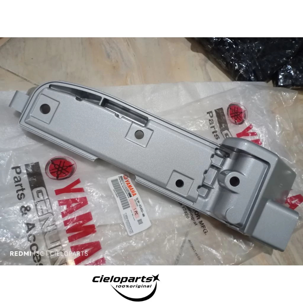 Yamaha Nouvo 5LW-E5492-00 ฝาครอบ CVT บนแท้ 100% YGP