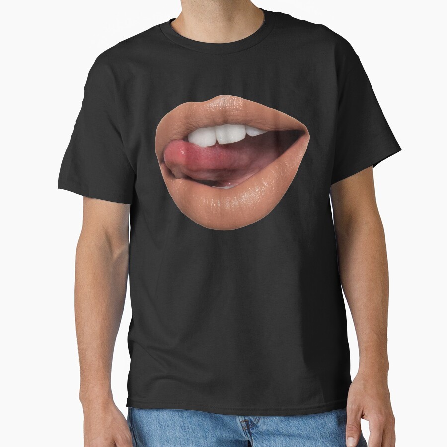 Kylie Jenner Classic Lip T-Shirt เสื้อยืดคอกลม Unisex สร้างสรรค์ไม่ซ้ําใคร ทันสมัยและเท่ เหมาะสําหรั