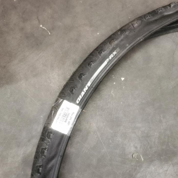 ยางรถจักรยาน Giant P-RX2 700 40c 75psi