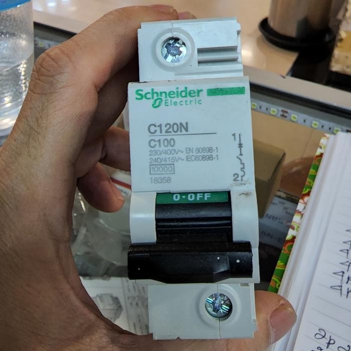 Mcb Schneider C120N 1P 100A