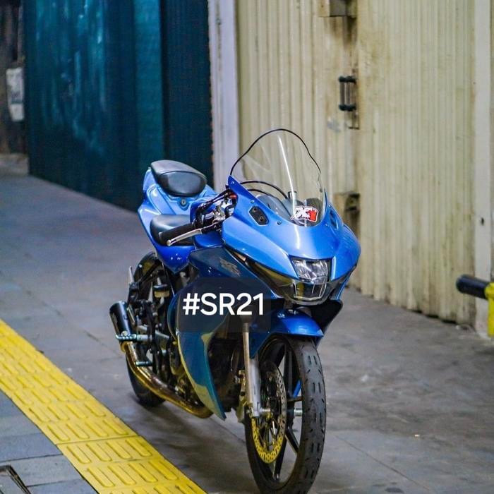 ชิวบังกระจกหน้า jinong gsx r150 ฟรีจุกยางจุกยาง