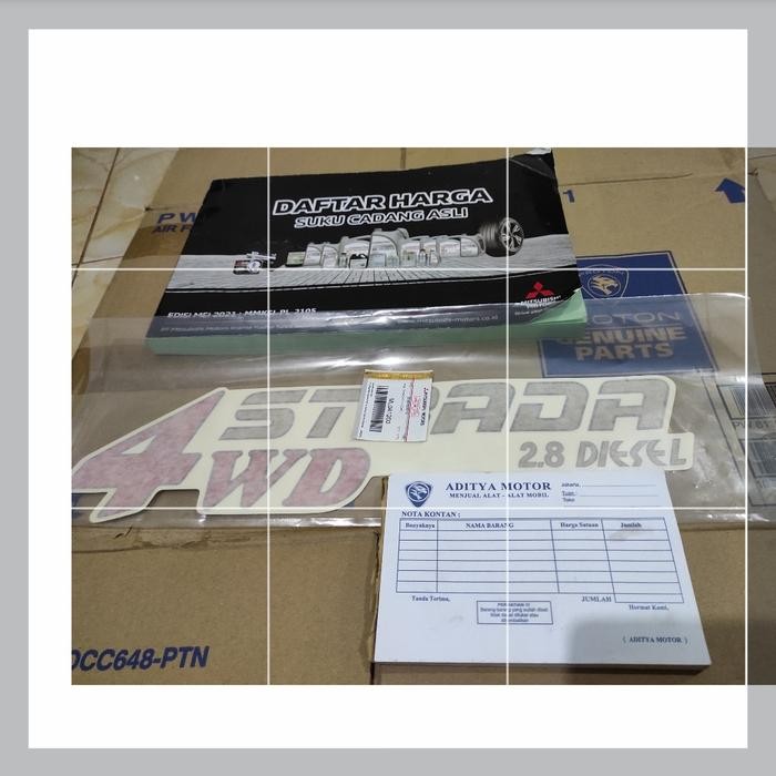 STRADA 4WD DIESEL 2.8 STICKER ORIGINAL OFFICIAL MITSUBISHI 100%