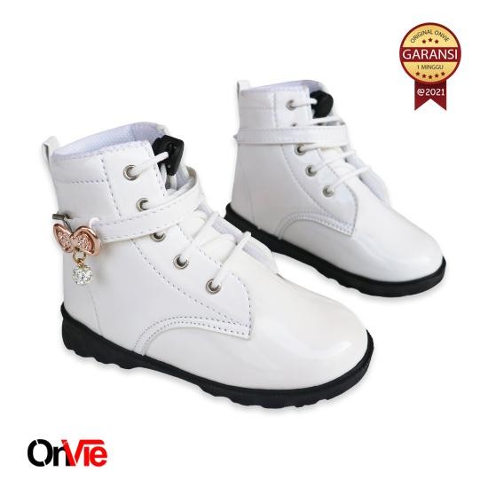 Carviil Shoes - Onvie Girls Party Boots with Pearl Ribbon Motif Official Childrens Boots