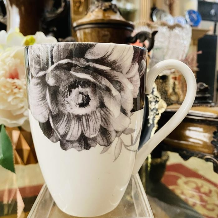 แก้วมัค_ดอกไม้_BNW**