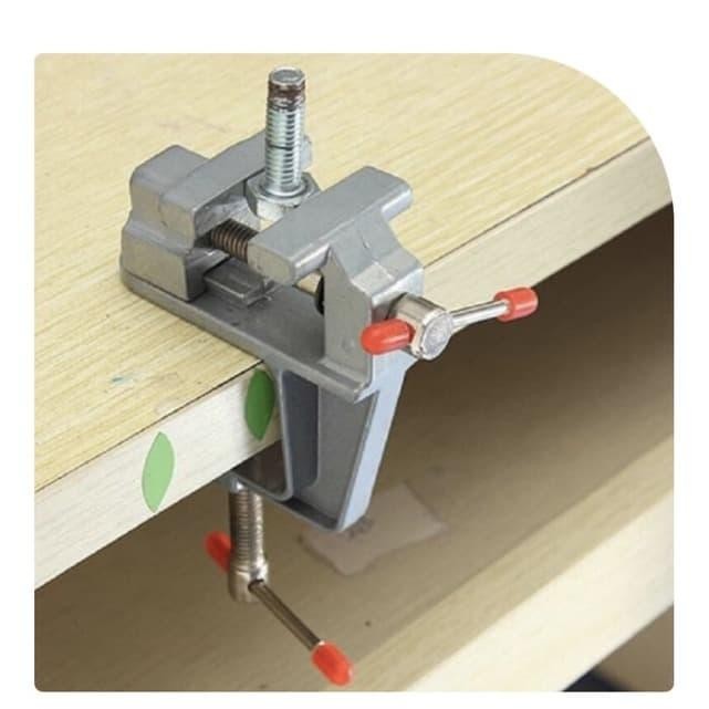 MINIMALIST CLAMP VICE