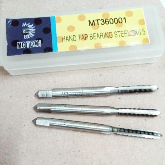 MC Tech Hand Tap M3 x 0.5 ชุด