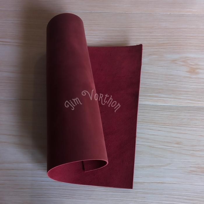 MERAH Crazy Horse Red Red Panel A4