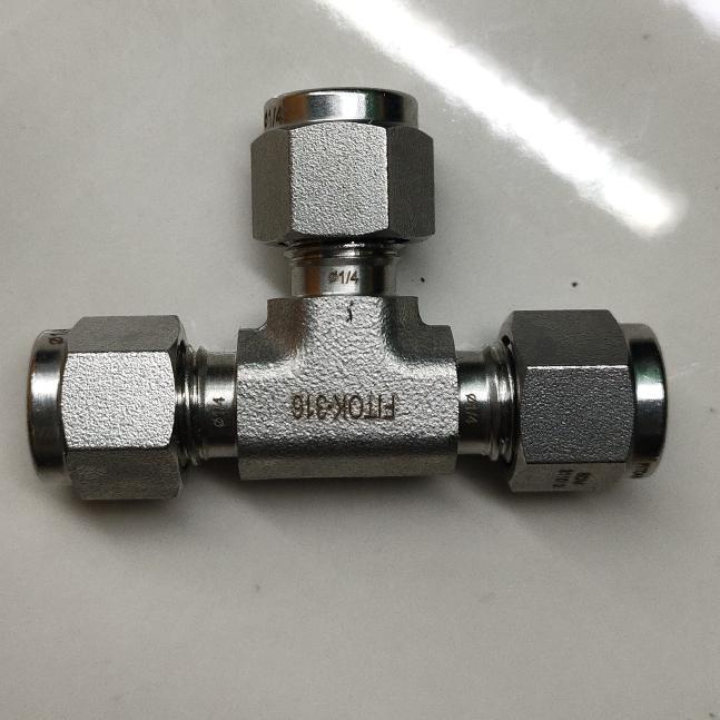 Union Tee Fitok 1/4 OD ss 316