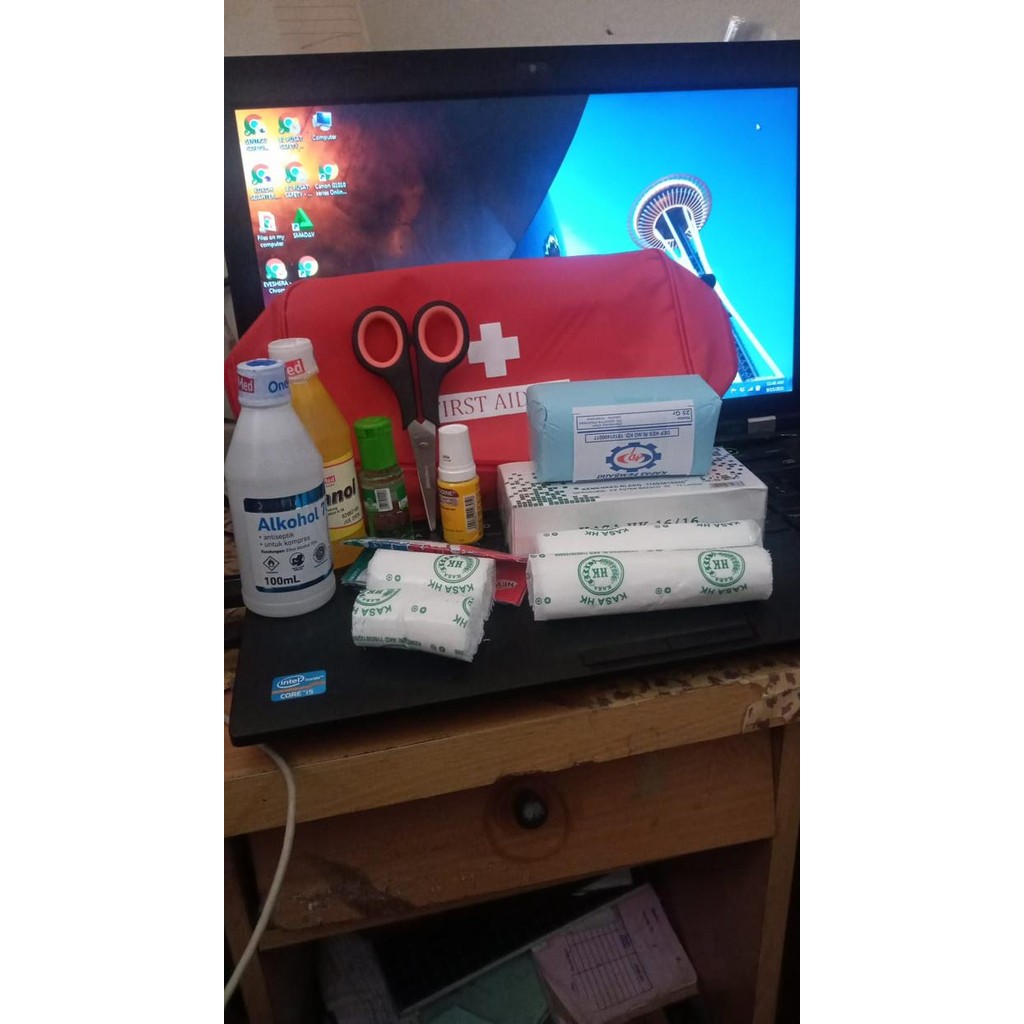 P3K Bag Wallet Plus เนื้อหาประหยัด P3K Pouch Pppk สําหรับรถยนต์และการเดินทาง