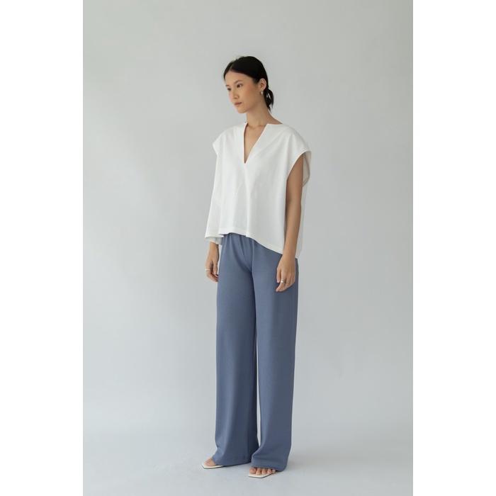 คุณภาพดี Studio Now - Ada Top