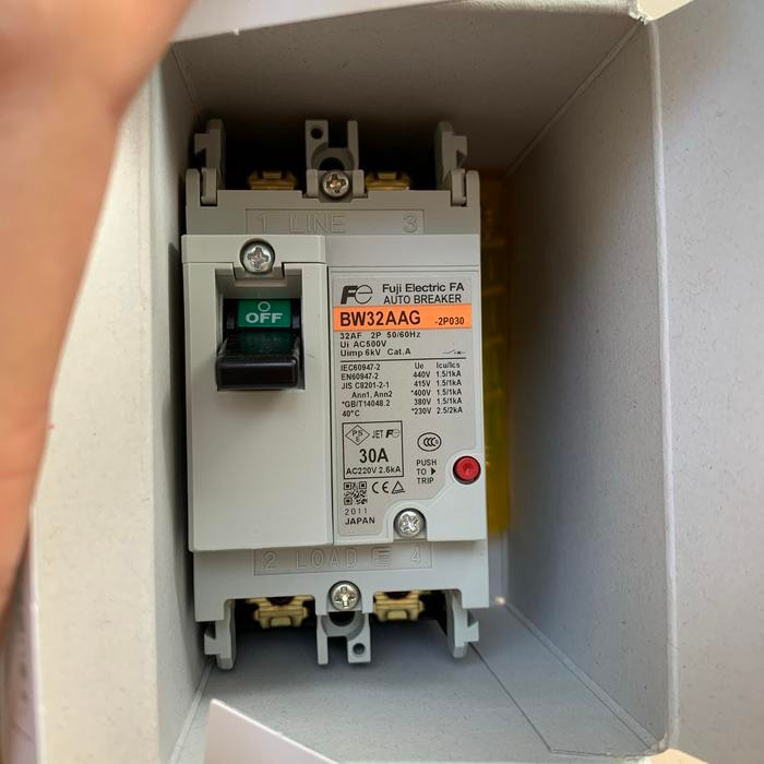 Mccb Nfb Fuji Bw32Aag Bw 32 Aag 2 เสา 3-30A Fuji 1.5Ka - 3A