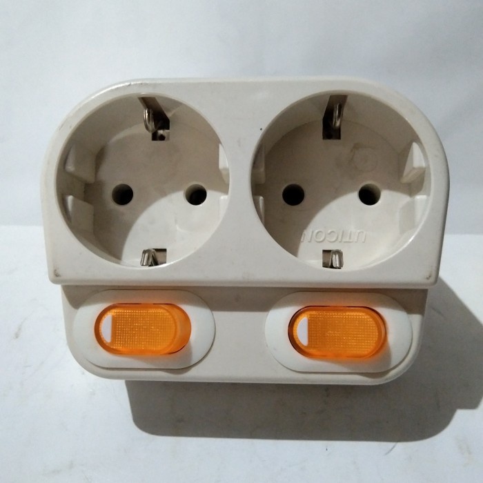 UTICON 2 ON OFF BRANCH PLUG