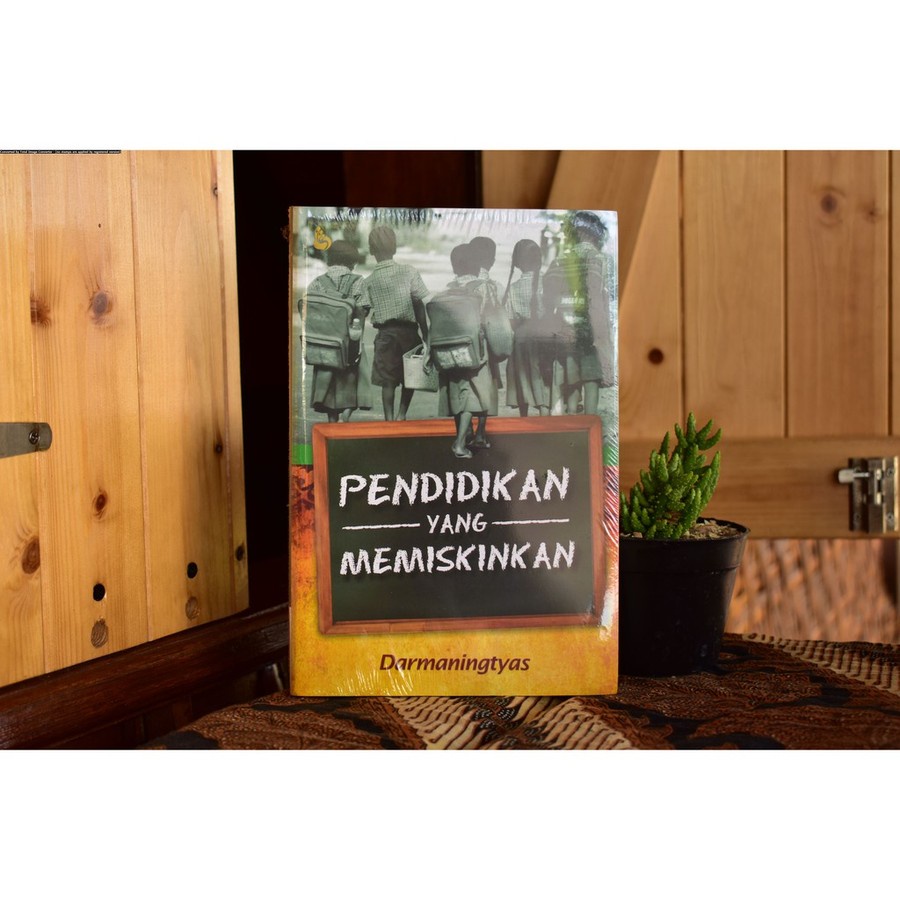 หนังสือ Poverty Education - Darmaningtyas [ORIGINAL]